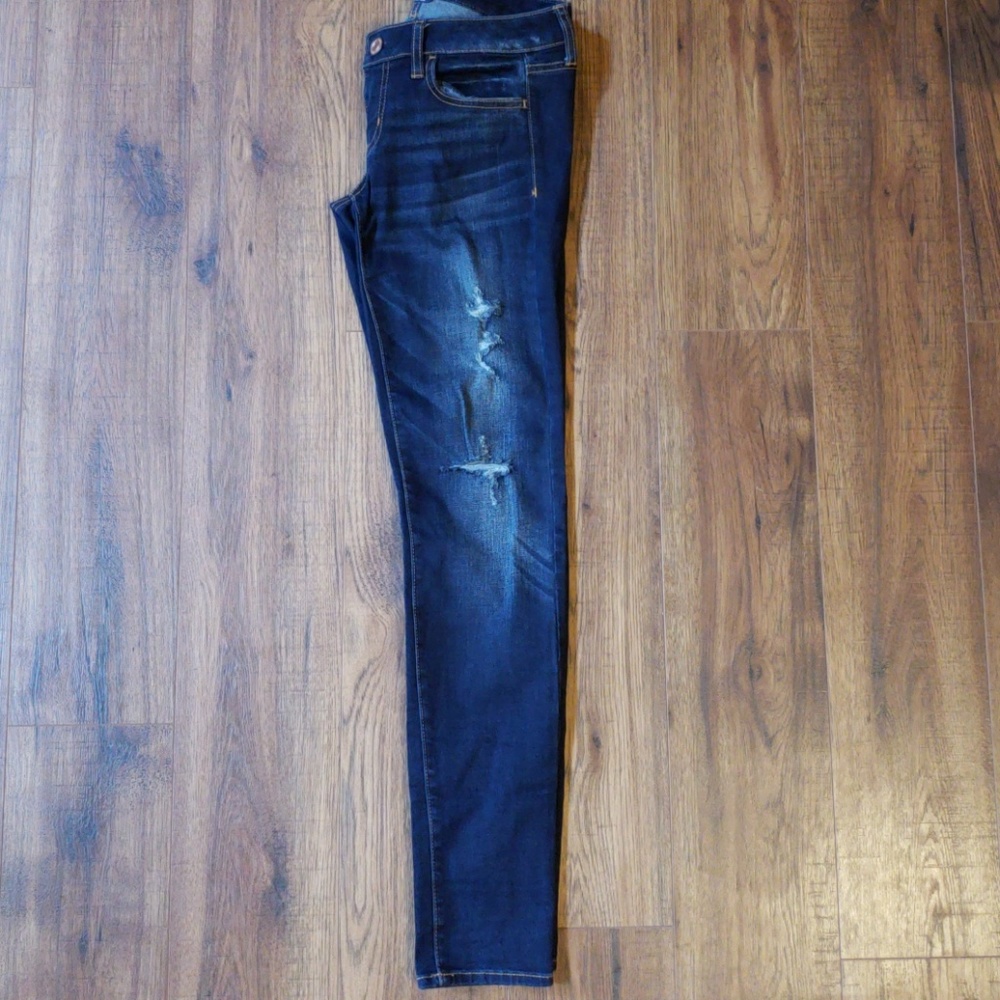 American Eagle Ripped Jeggings